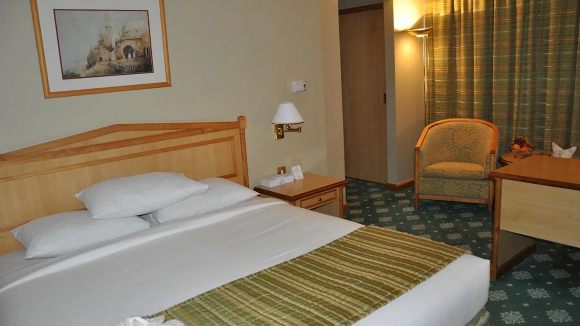Grand Continental Hotel Abu Dhabi