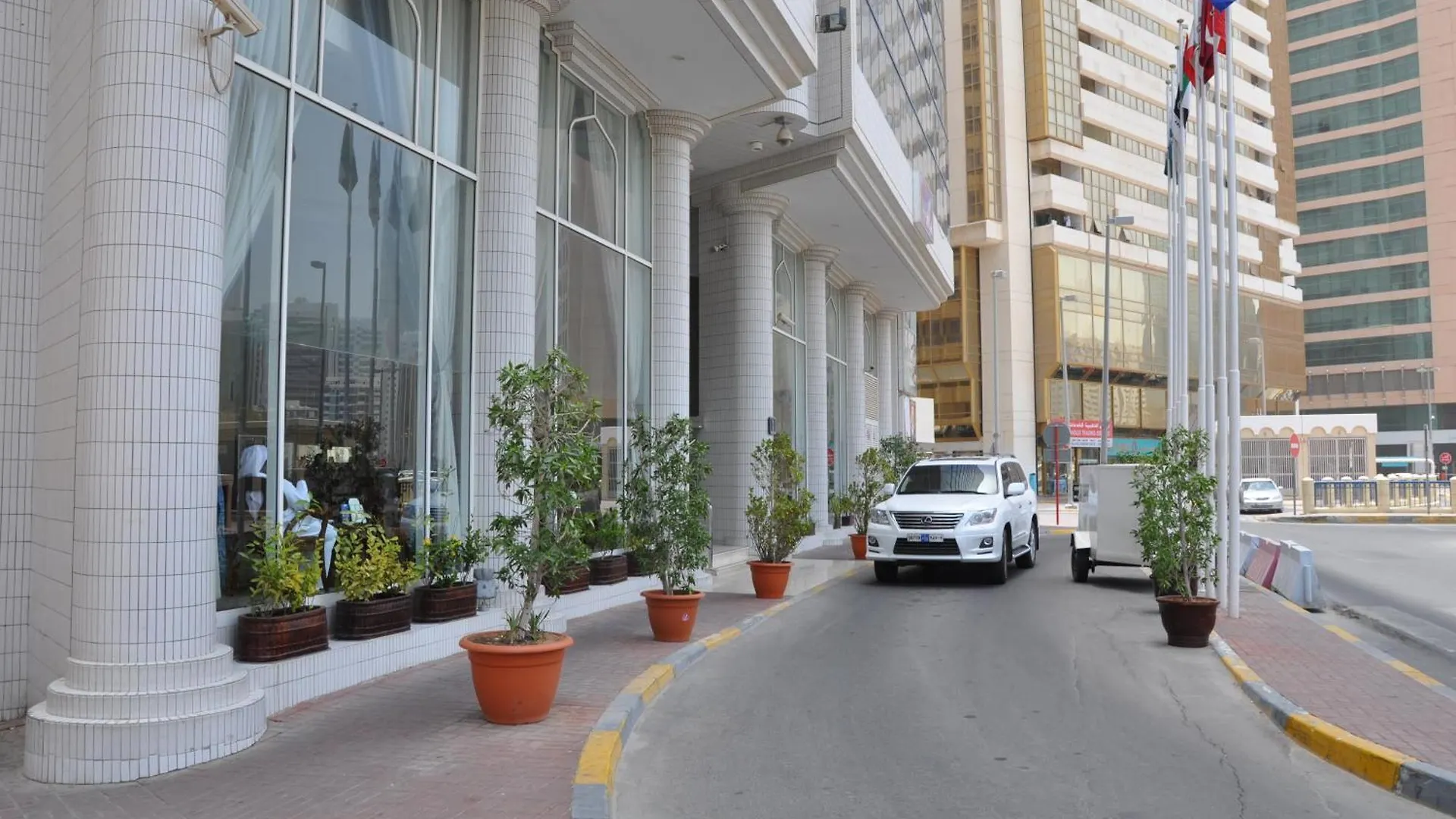 Grand Continental Hotel Abu Dhabi