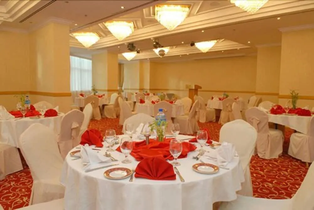 Grand Continental Hotel Абу-Даби