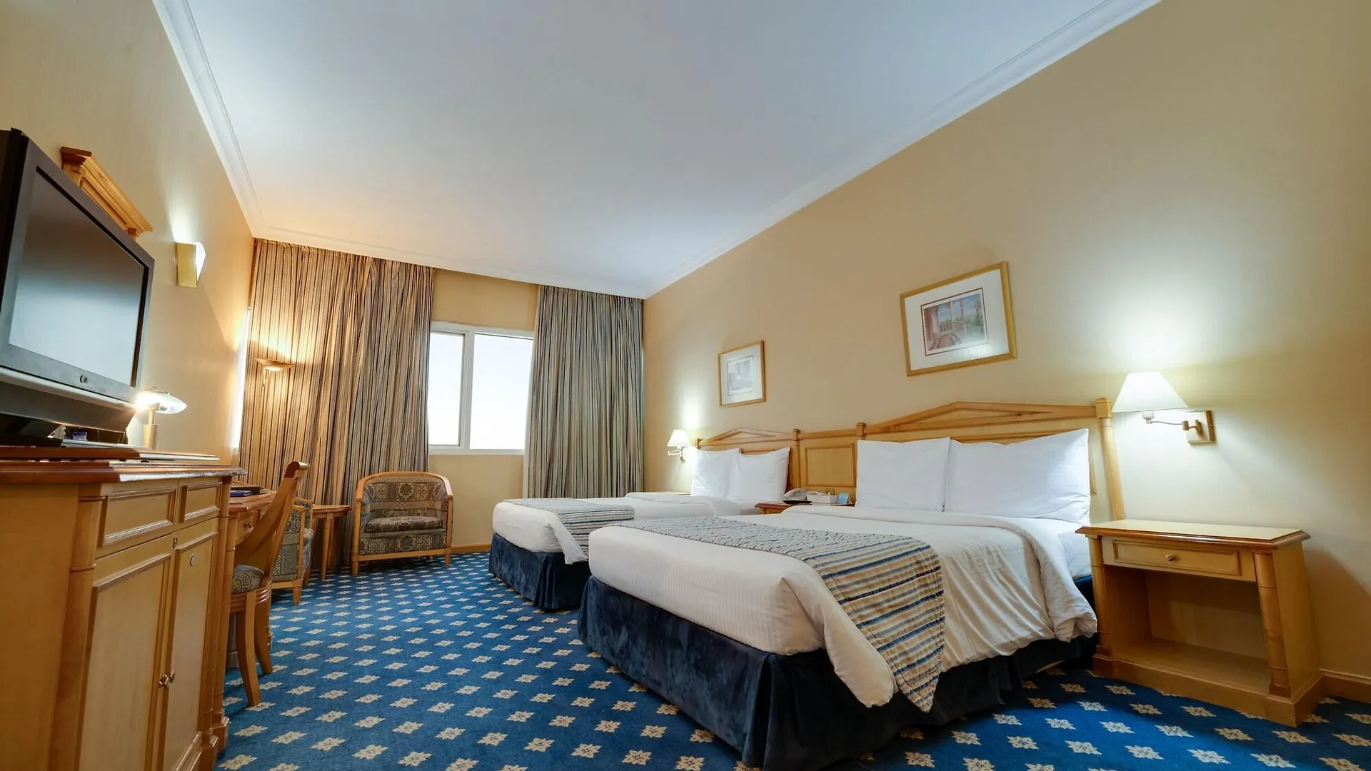 Grand Continental Hotel Абу-Даби
