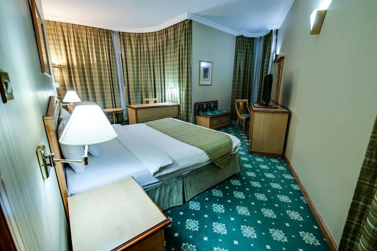 Grand Continental Hotel Абу-Даби