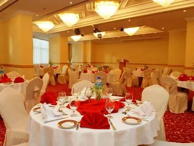 Grand Continental Hotel Абу-Даби 3*,
